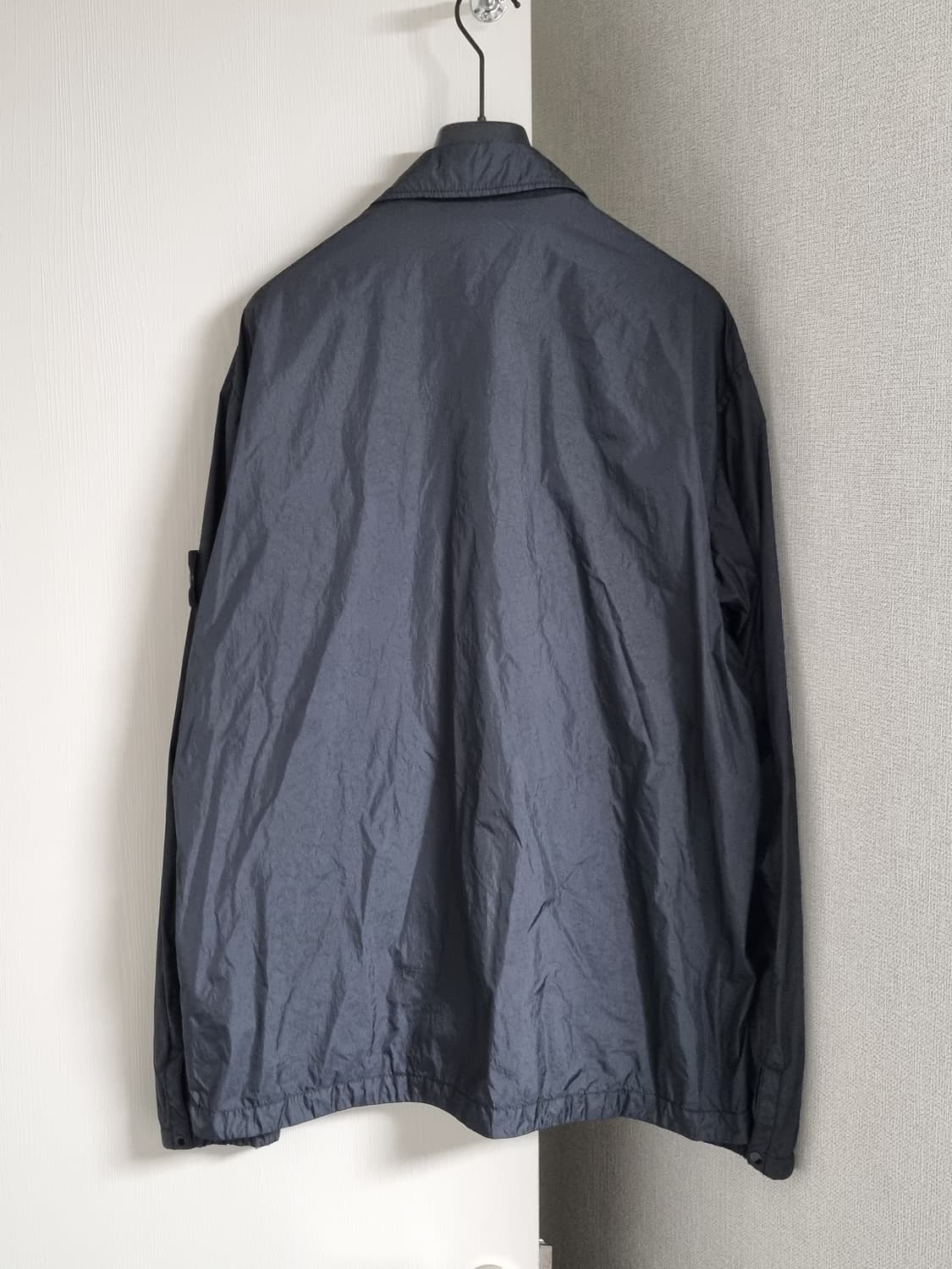 스톤아일랜드 크링클랩스 오버셔츠 상품이미지2