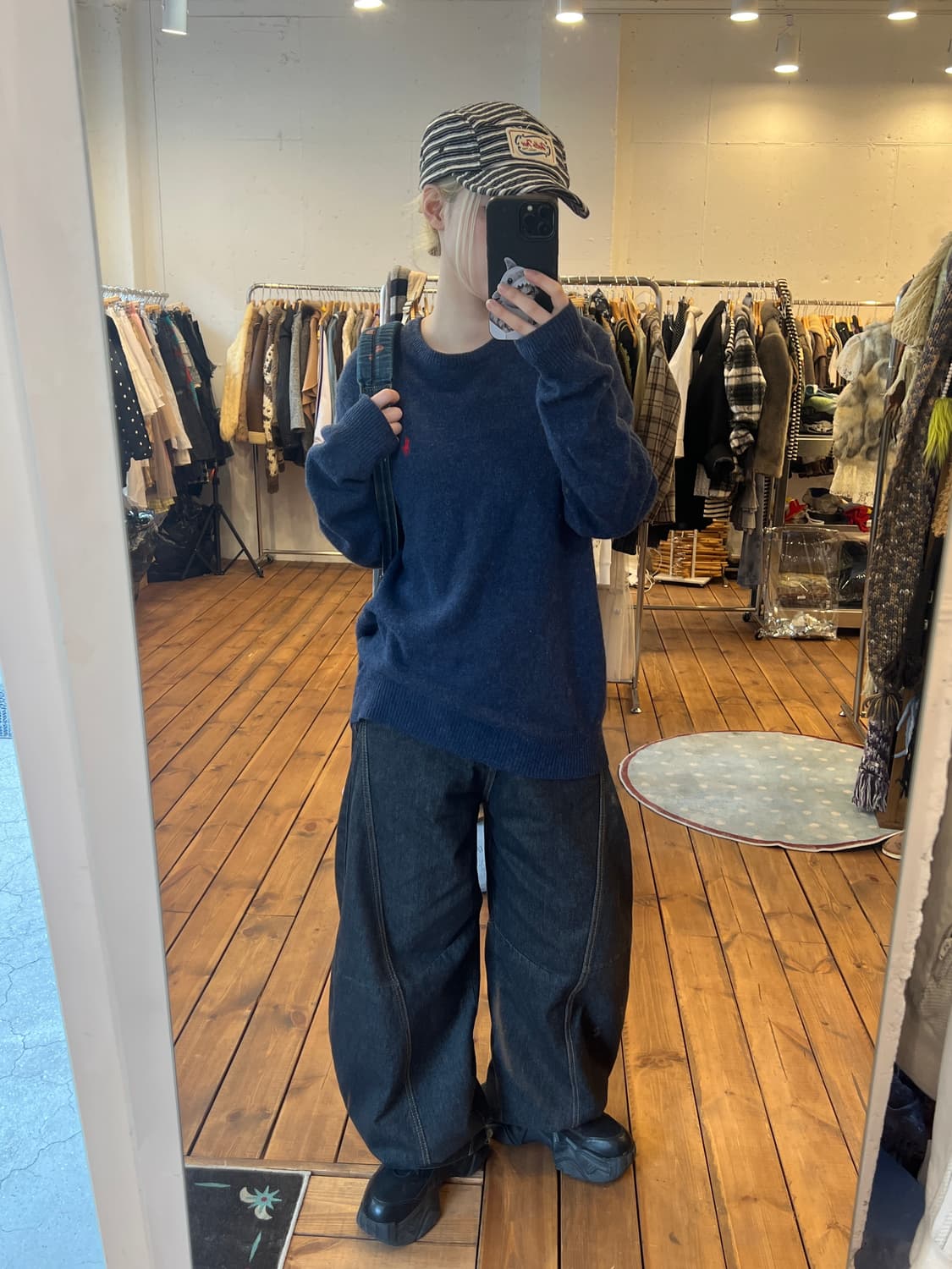 폴로 네이비 오버 니트 상품이미지3