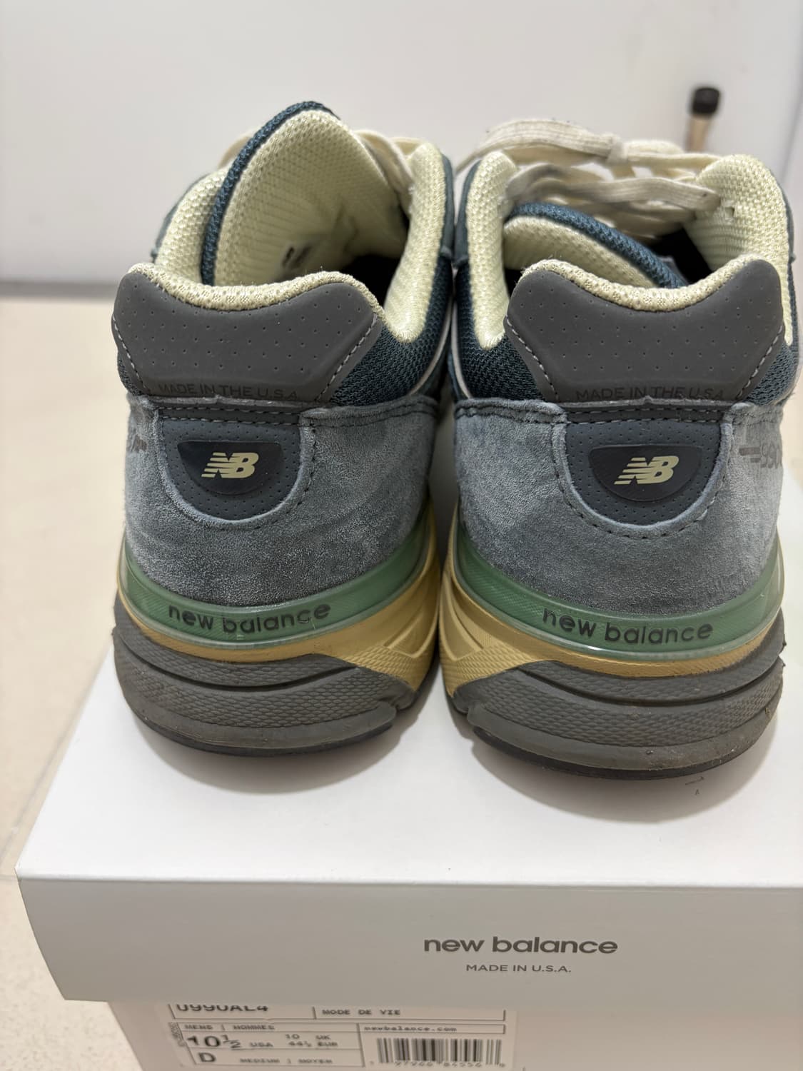 뉴발란스 x 오라리 990v4 메이드 인 USA 트루퍼 285 상품이미지5