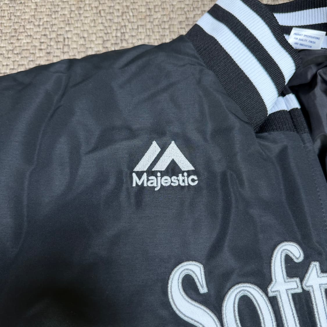 마제스틱 후쿠오카 호크스 더그아웃 자켓 3XL 상품이미지3