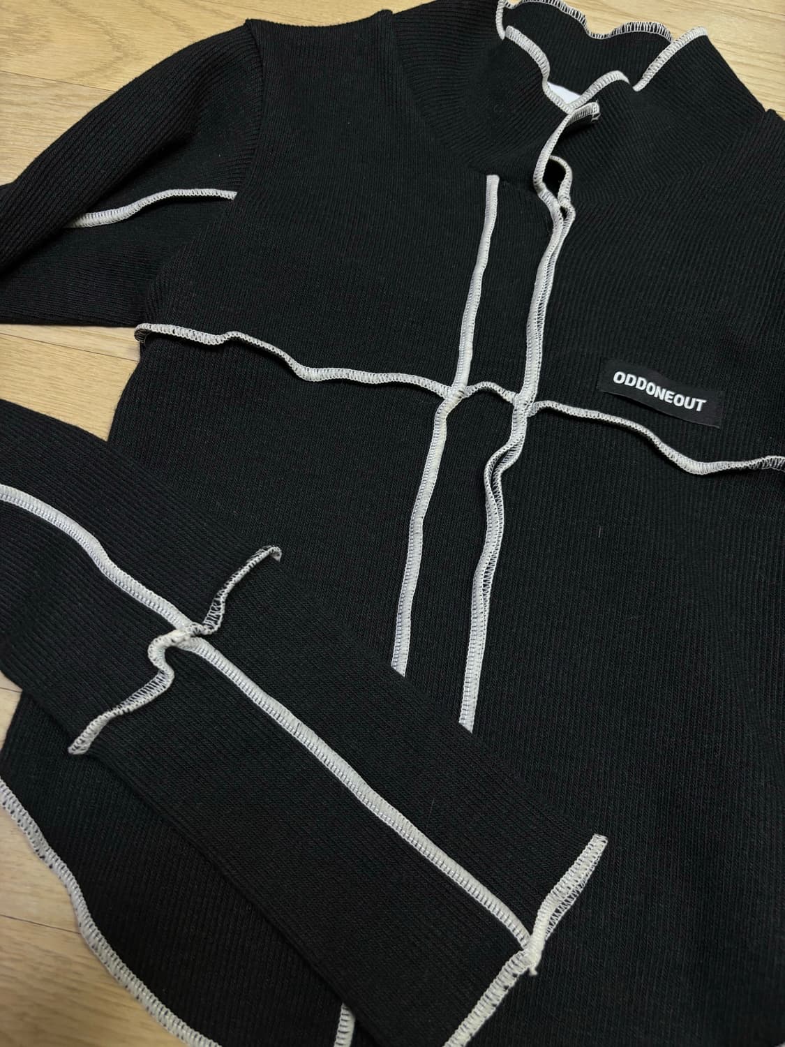 Odd One Out 오버록 리브 니트 상품이미지4