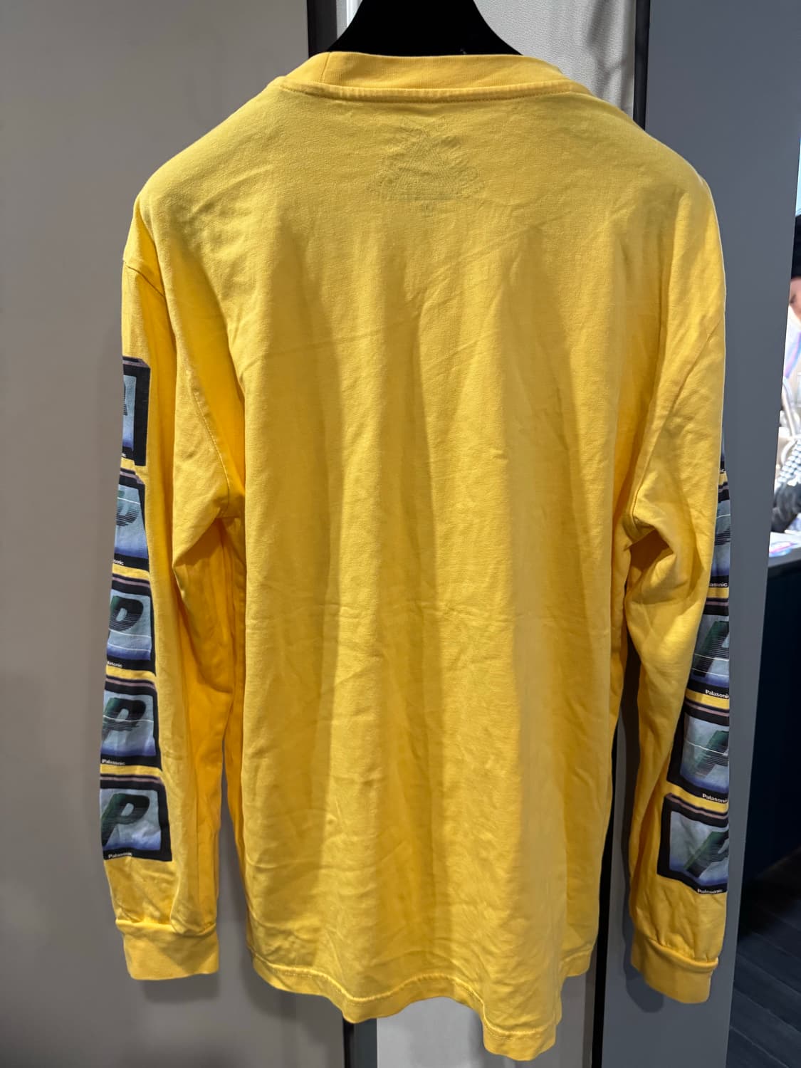 팔라스 긴팔티셔츠 상품이미지2