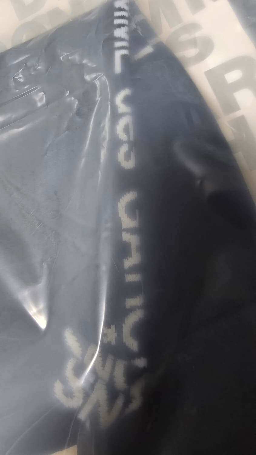 꼼데가르송  상품이미지2