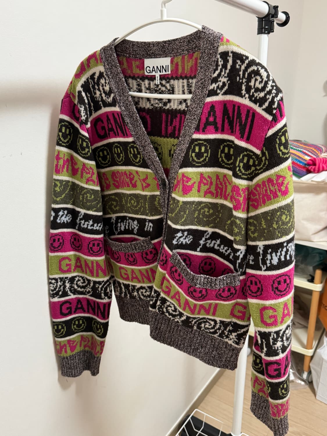 GANNI 로고 프린트 울 멀티패턴 니트 가디건 M사이즈 상품이미지1