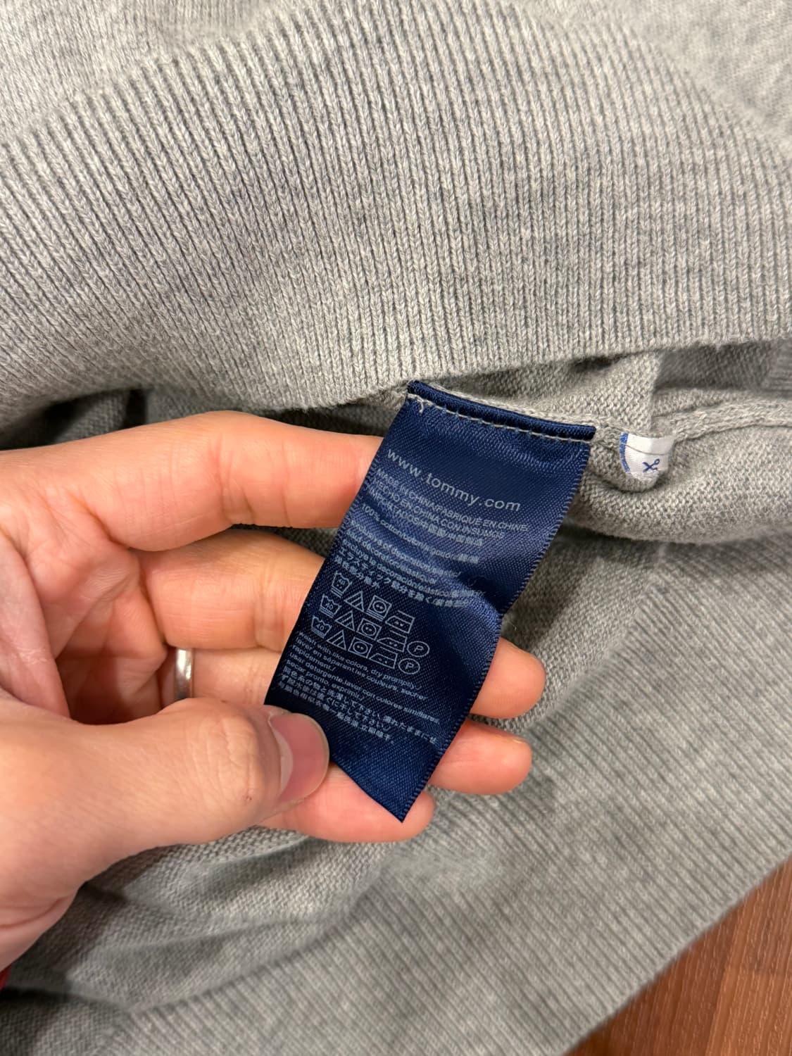 Tommy Hilfiger 타미힐피거 브이넥 코튼 니트 상품이미지8