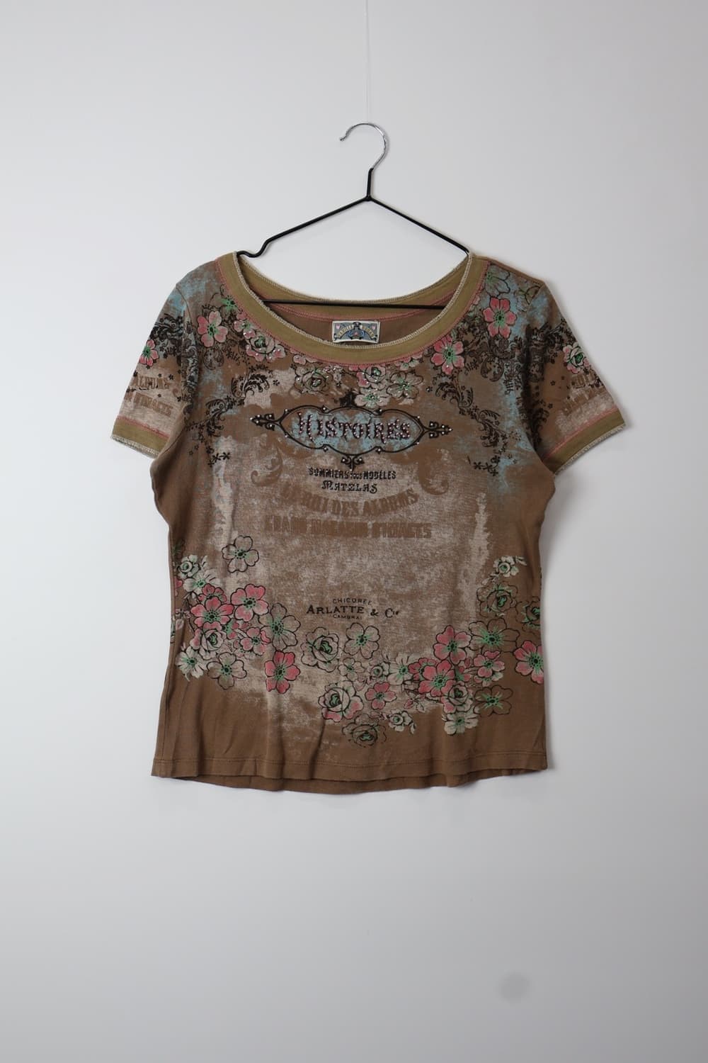 Vanilla Sugar Brown Y2K Grunge Tee 상품이미지5