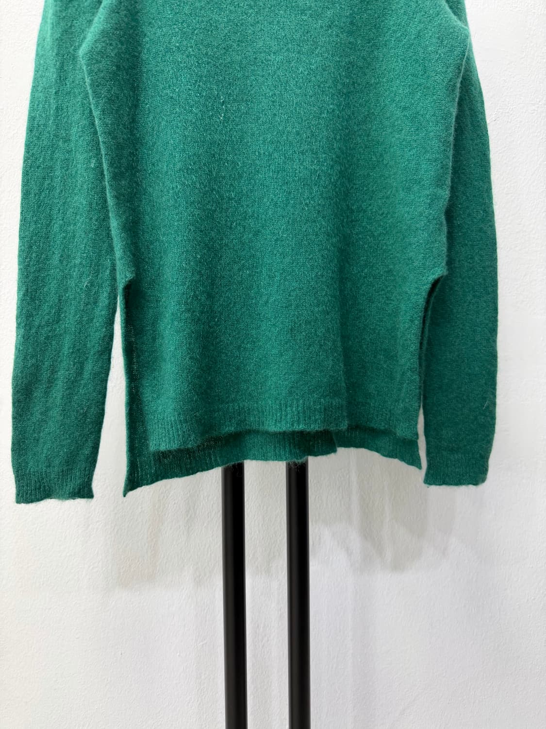 정품) 마제스틱필라쳐 여성 캐시미어100 니트 2 상품이미지4