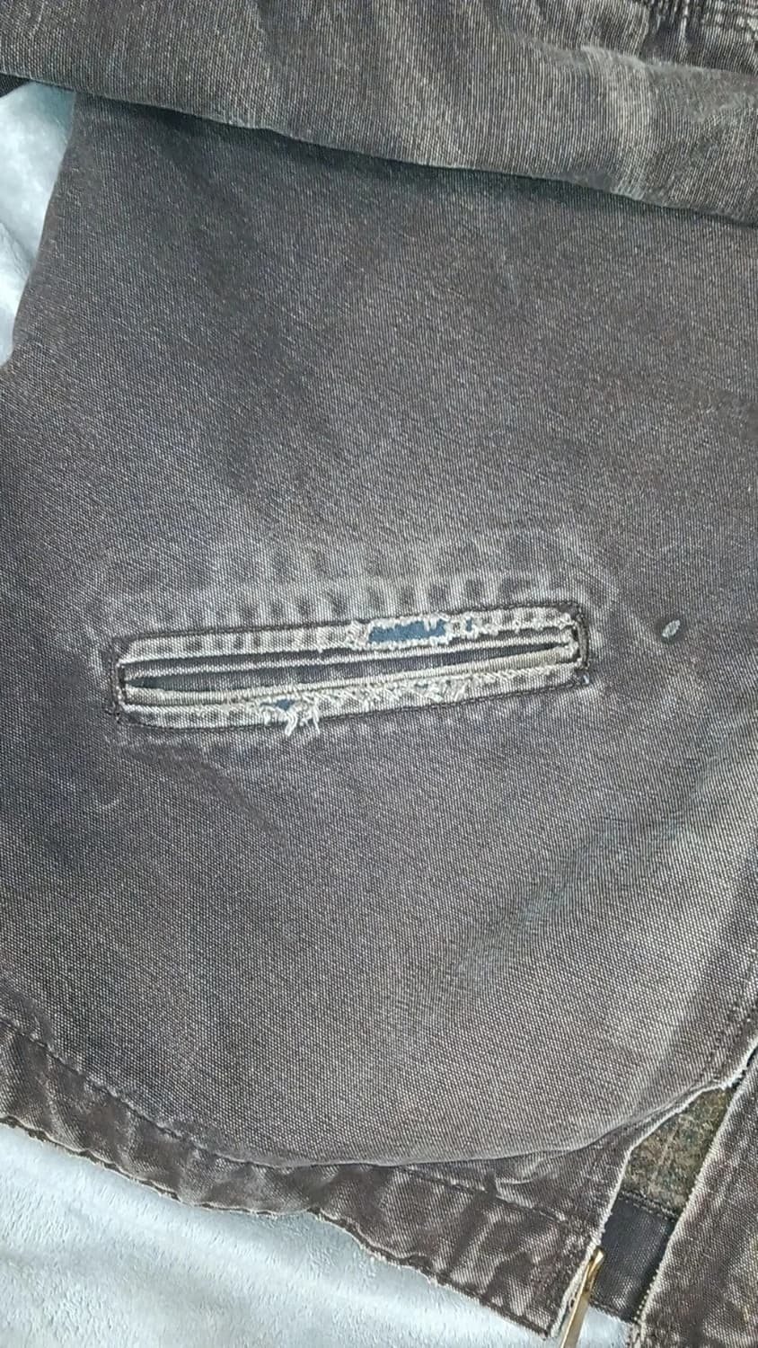 칼하트 J97 디트로이트 모왓 프리몬트 브리지 커스텀 자켓 다크브라운 상품이미지5