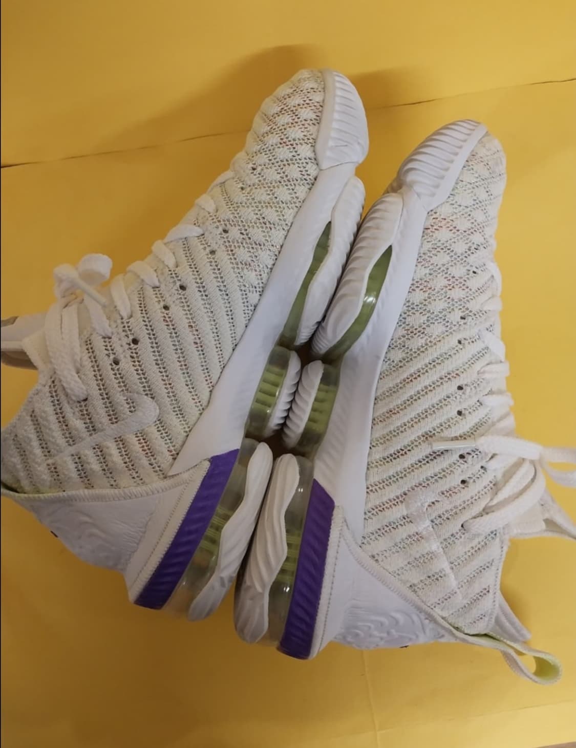 남성 나이키 르브론16 버즈라이트이어 농구화 (250) 상품이미지7