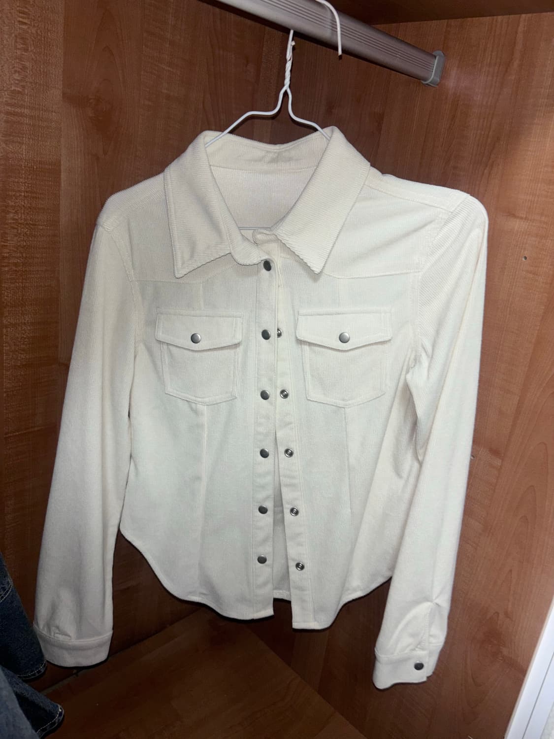 크롭 화이트 셔츠 상품이미지2