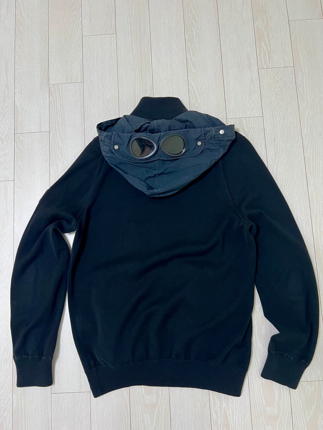 CP컴퍼니 고글 후드집업 니트 L 100 상품이미지2