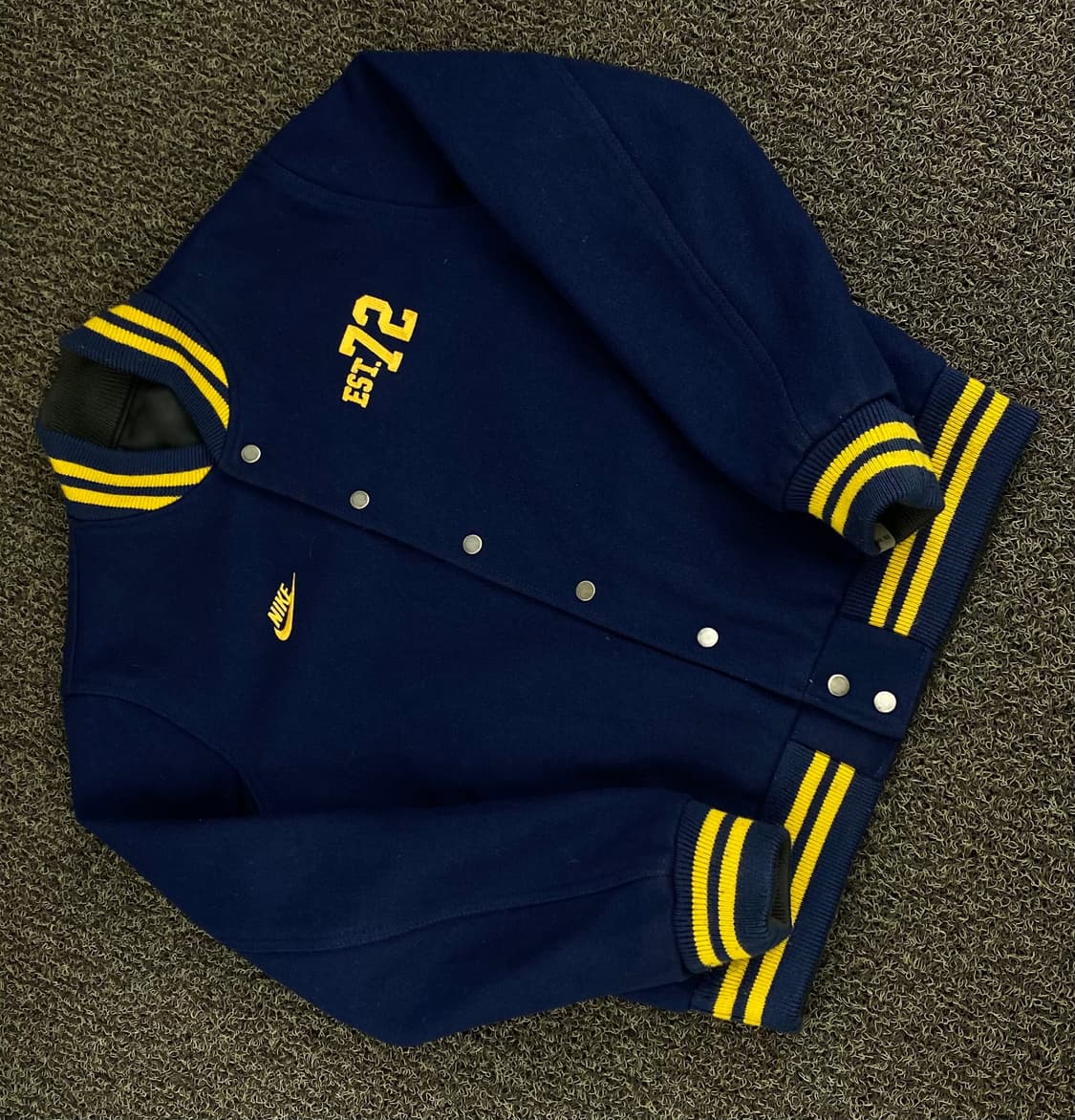 나이키 00‘s 모직/폴리 리버시블 바시티 자켓 상품이미지1