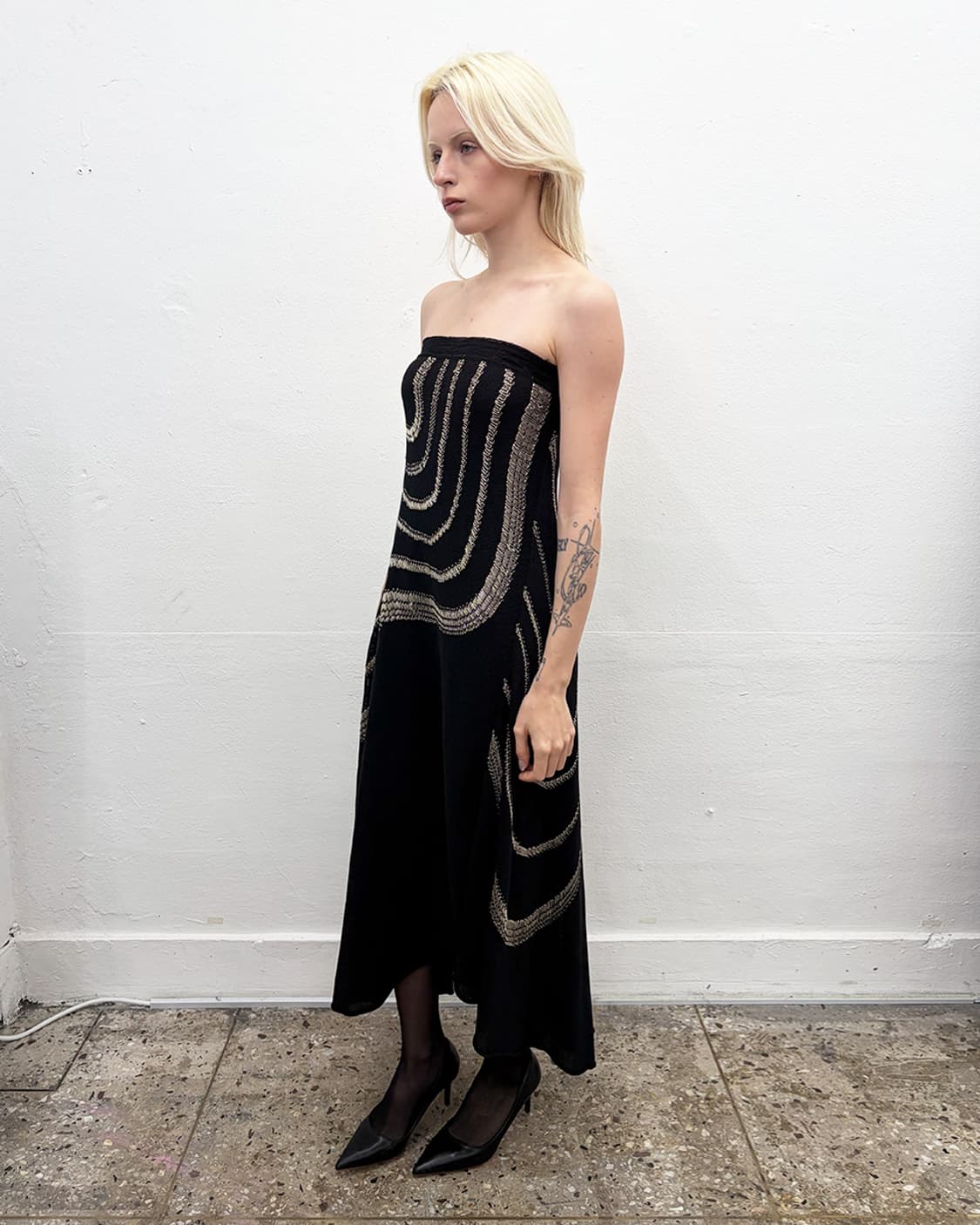 르코팽 웨이브 자카드 튜브 드레스 상품이미지3