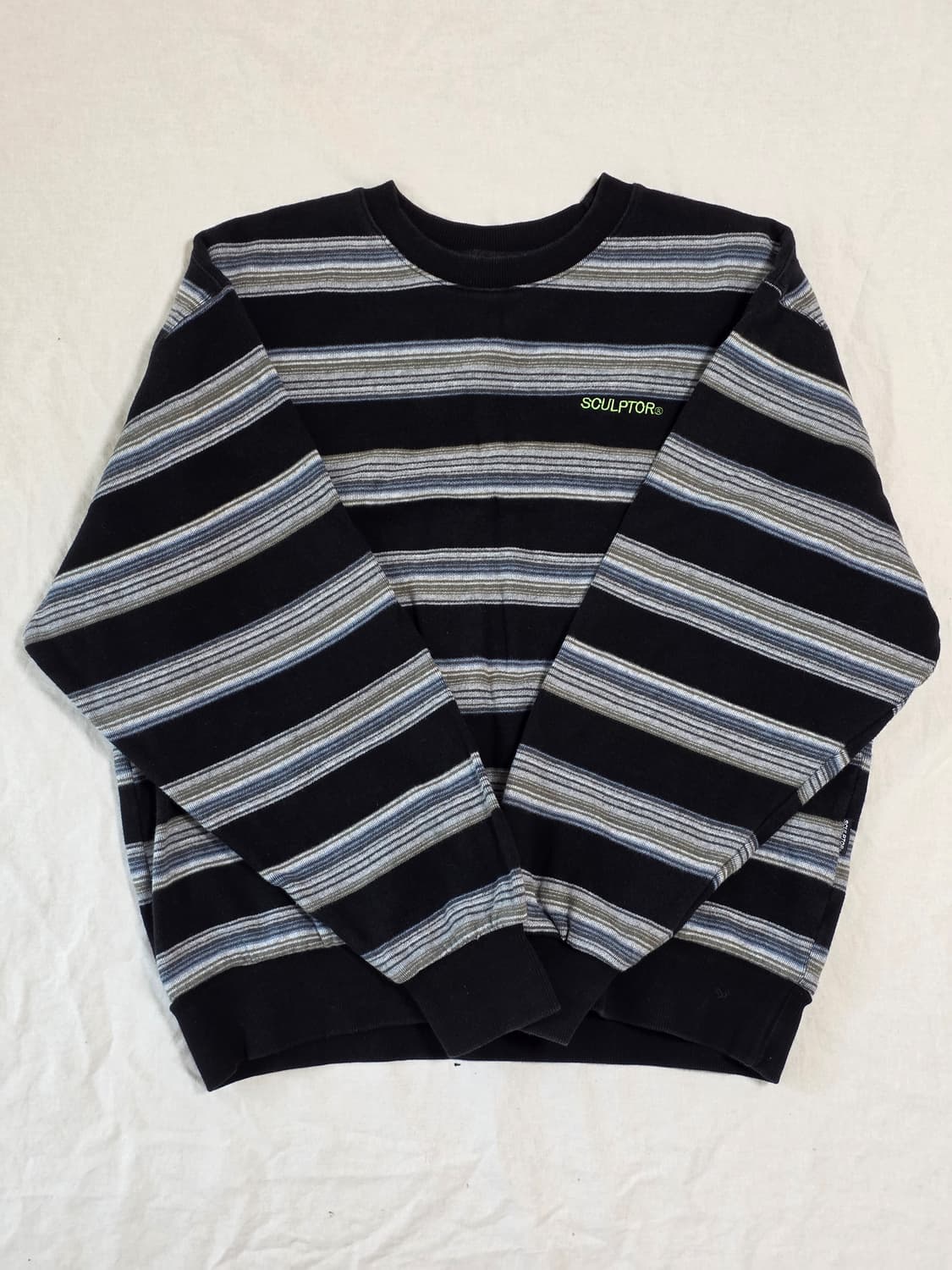 SCULPTOR 스컬프터 스트라이프 맨투맨 상품이미지1