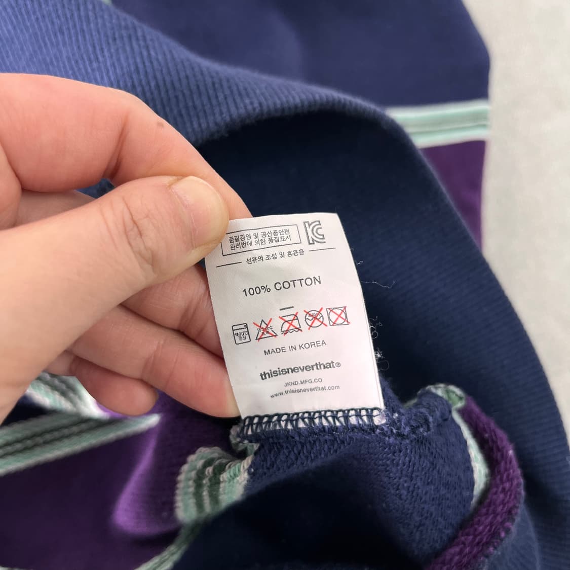 100 디스이즈네버댓 스트라이프 맨투맨 상품이미지5