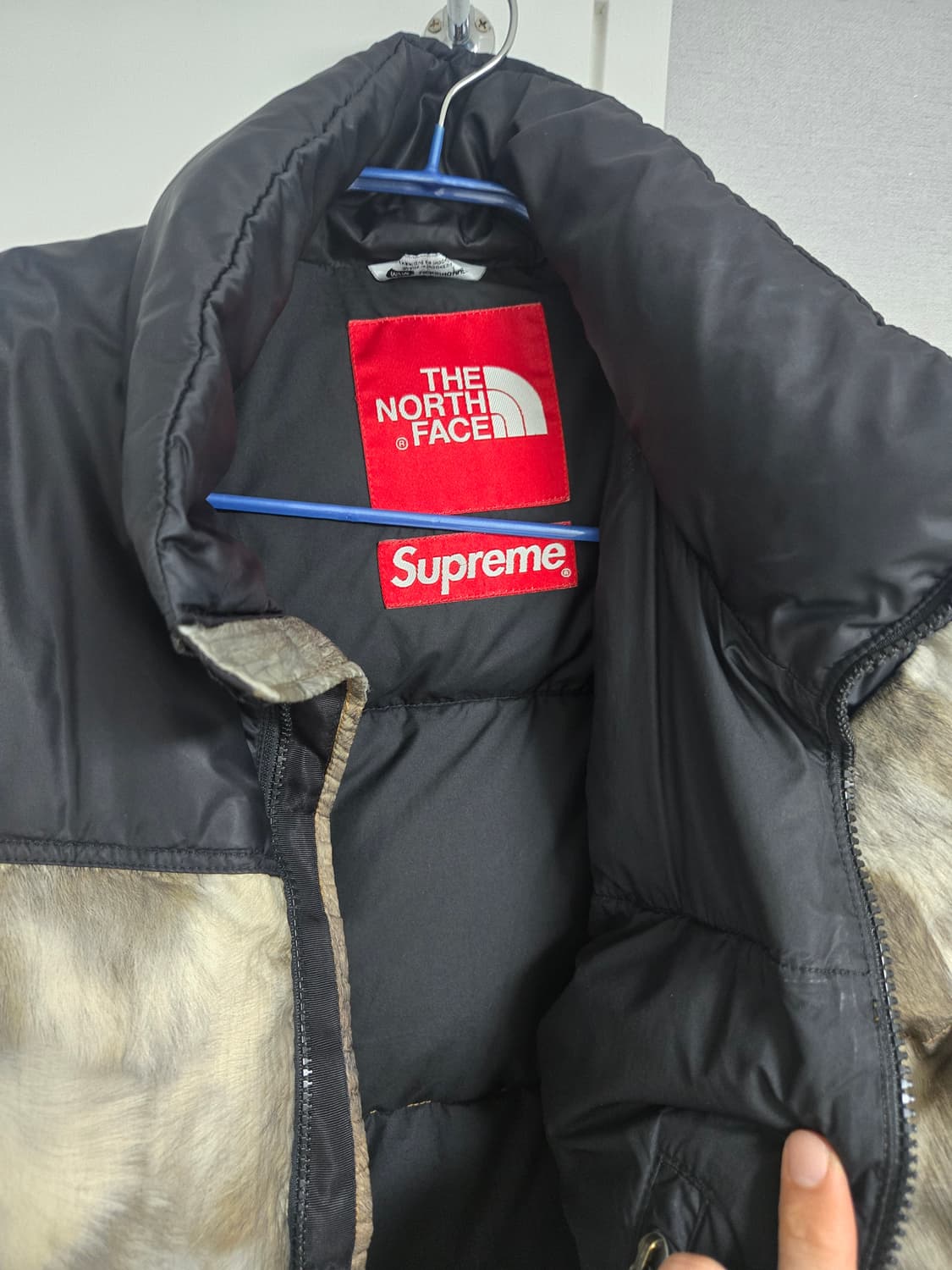 슈프림 노스페이스 퍼눕시 M사이즈팝니다 상품이미지2