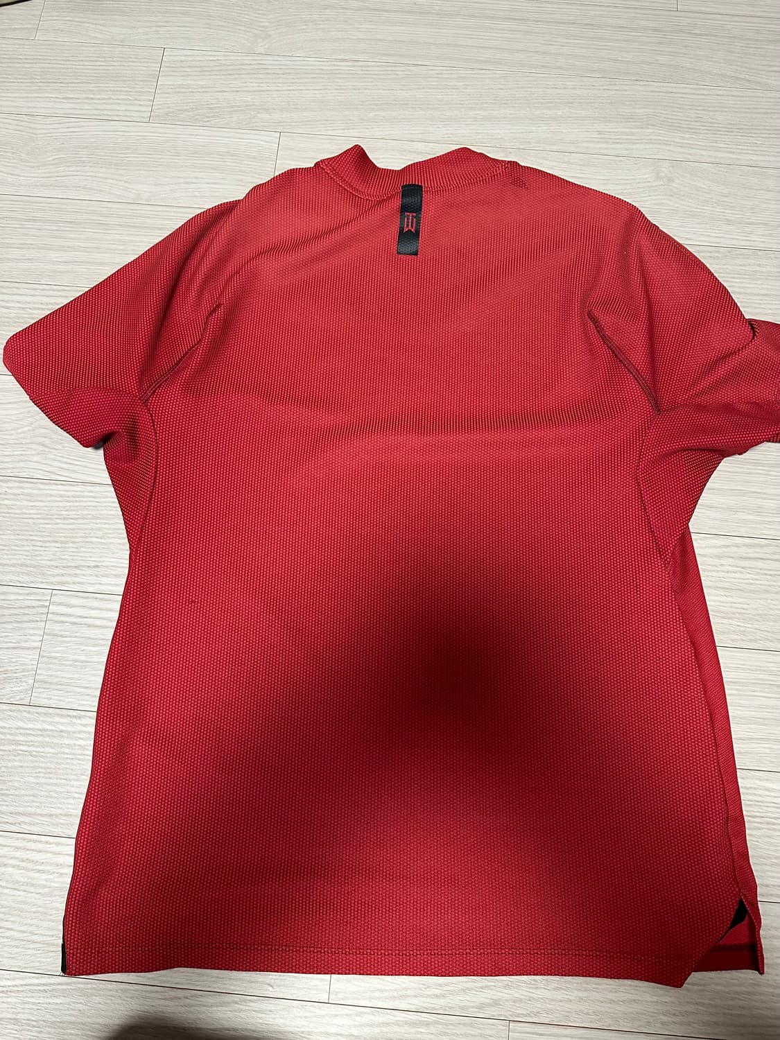 (XL) 나이키골프 타이거우즈 모크넥 골프 반팔티 상품이미지2