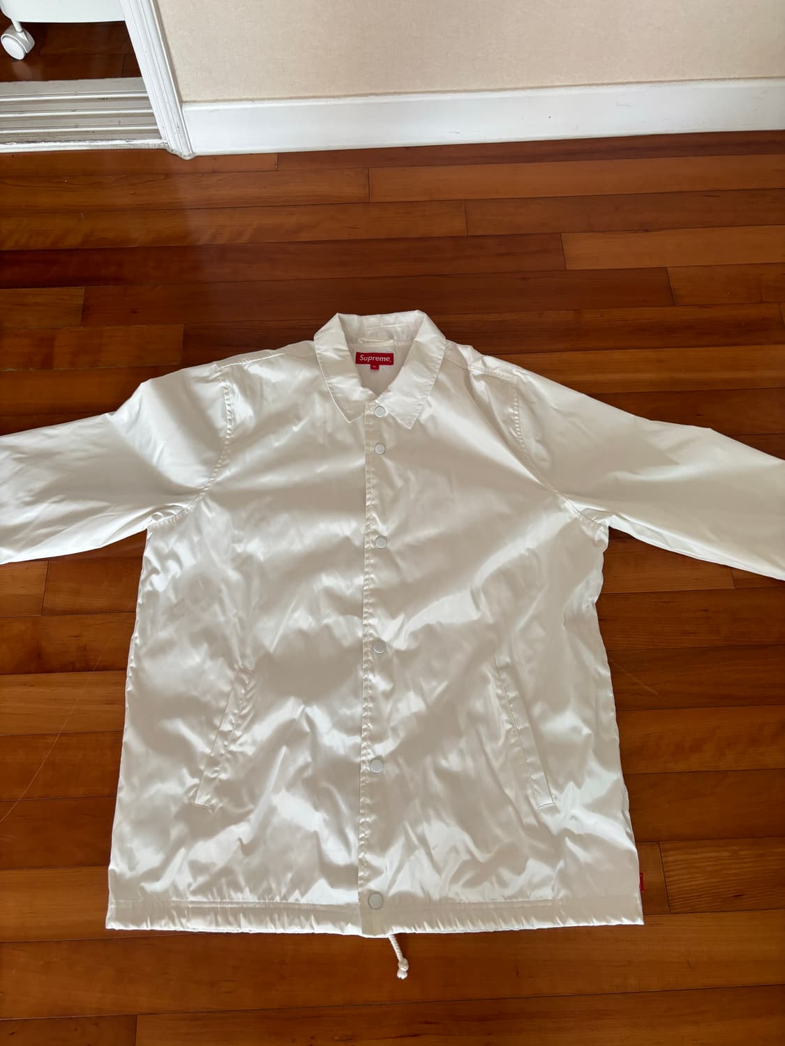 슈프림 15ss 인터네셔널 코치자켓 화이트 XL 상품이미지1