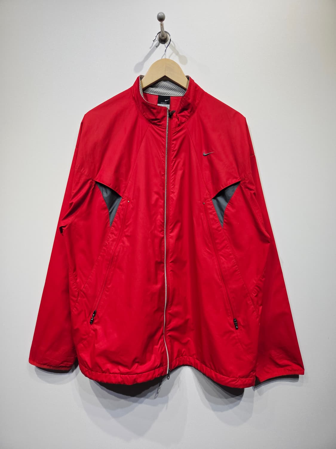 나이키(NIKE) 클라이마핏(CLIMA-FIT) 레드 바람막이 상품이미지2