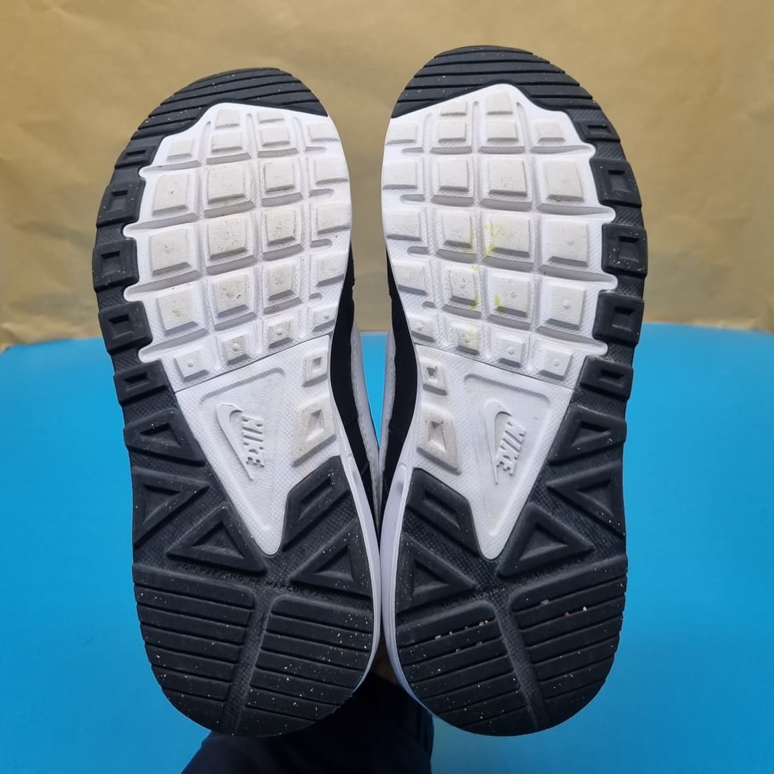 나이키 에어맥스 커맨드 아동운동화205 상품이미지3