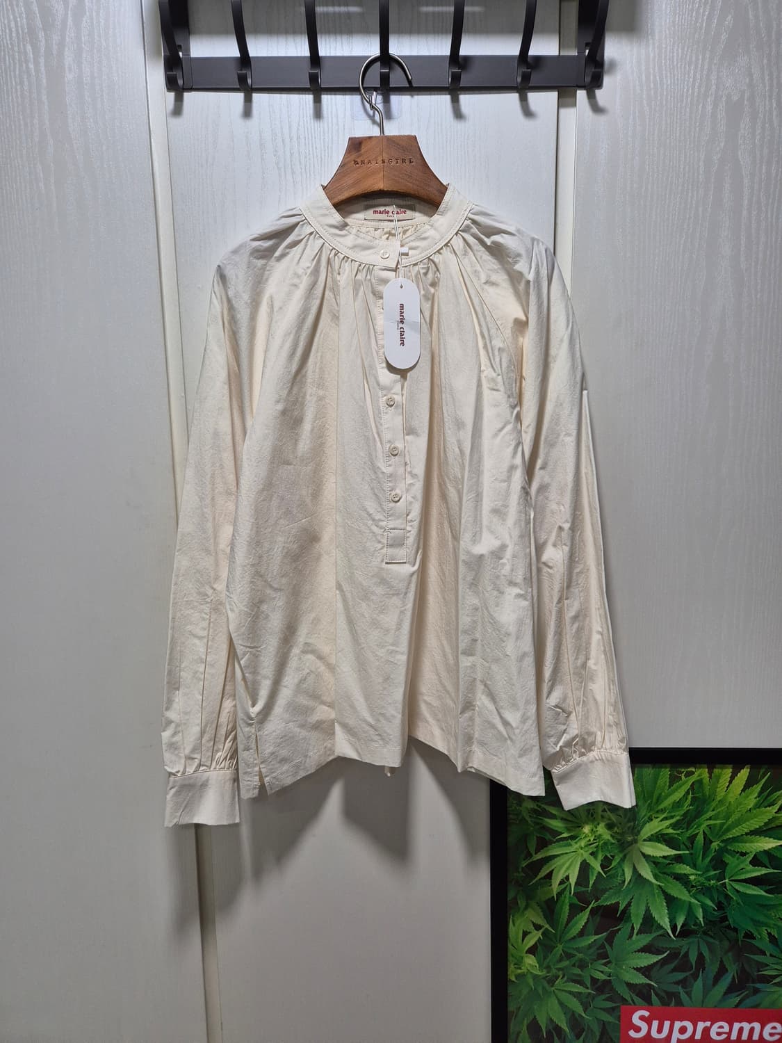 (타임세일)(새상품)마리끌레르 버터색 셔츠 블라우스 상품이미지1