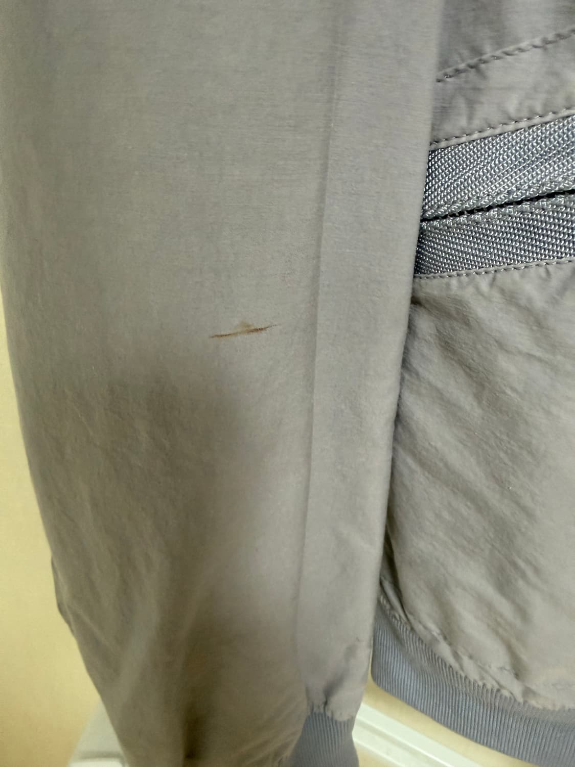 스톤아일랜드 라이트 코튼 나일론 트윌 자켓 라벤더 상품이미지3