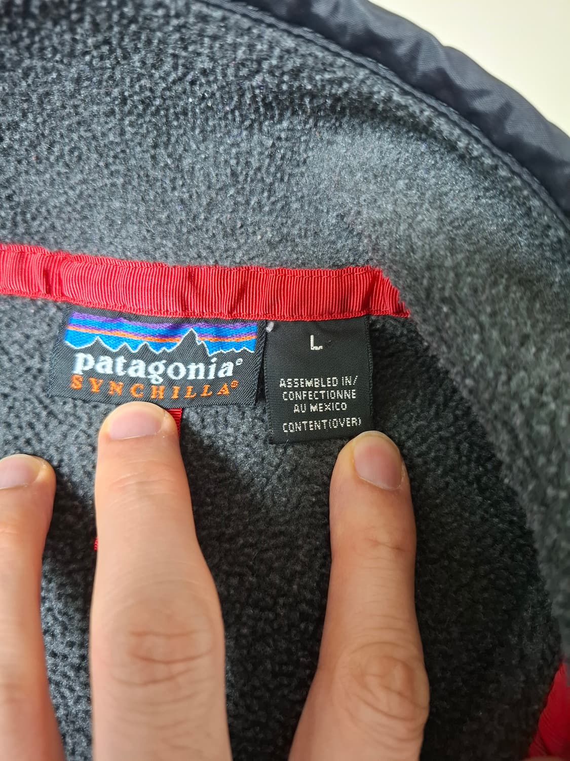 L 00s 파타고니아 신칠라 플리스 풀오버 차콜 그레이 상품이미지3