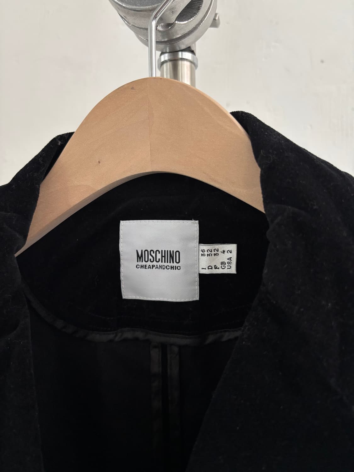 Moschino 모스키노 벨벳 자수 디테일 자켓 상품이미지3