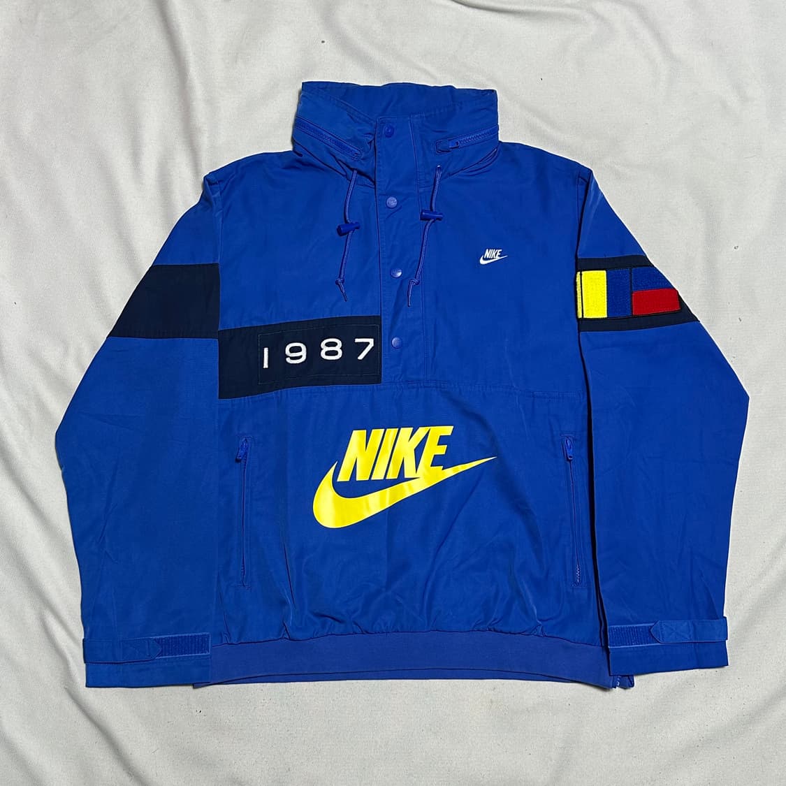 L 나이키 리이슈 월리워 우븐 블루 아노락  상품이미지2