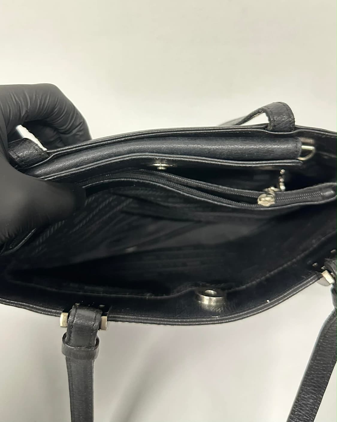 발렌시아가 은장 숄더 토트백 상품이미지8