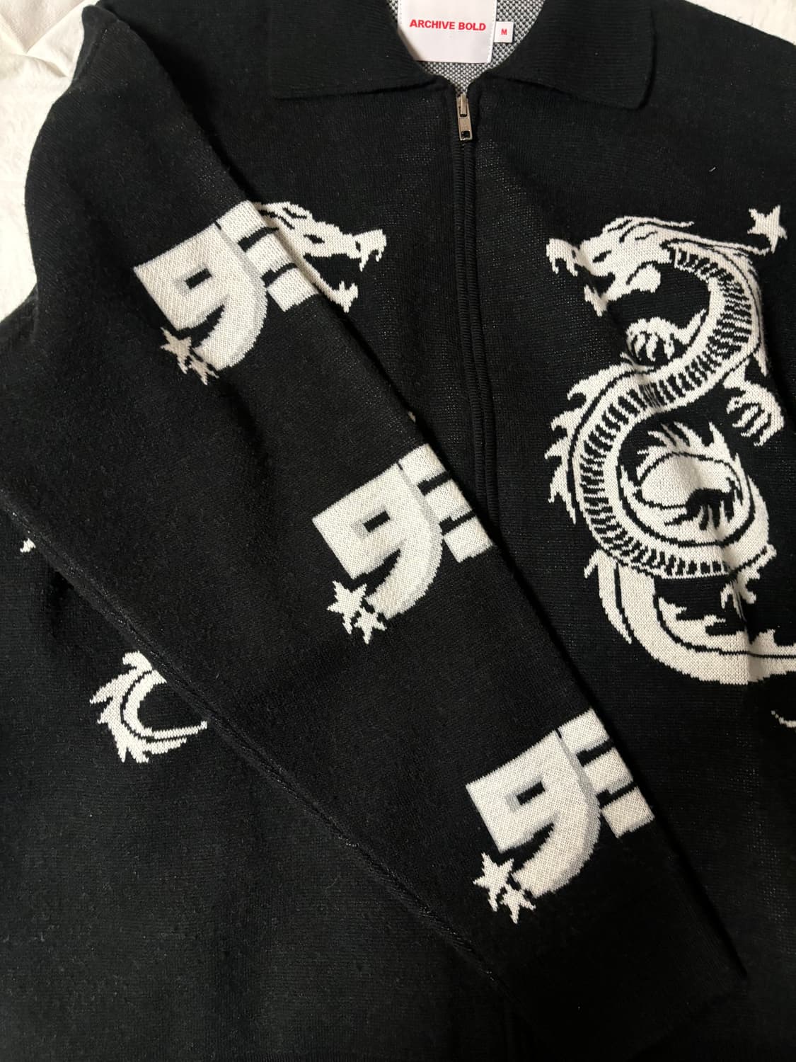 아카이브 볼드 DRAGON KNIT ZIP-UP (BLACK) M / 1 상품이미지3