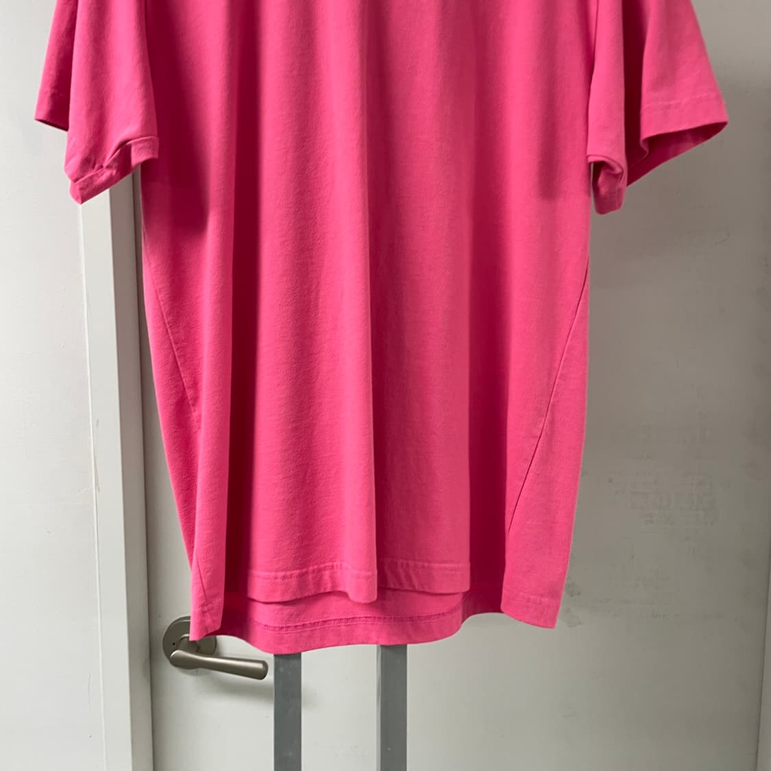 베트멍 반팔 티셔츠 핑크 - 상품이미지3