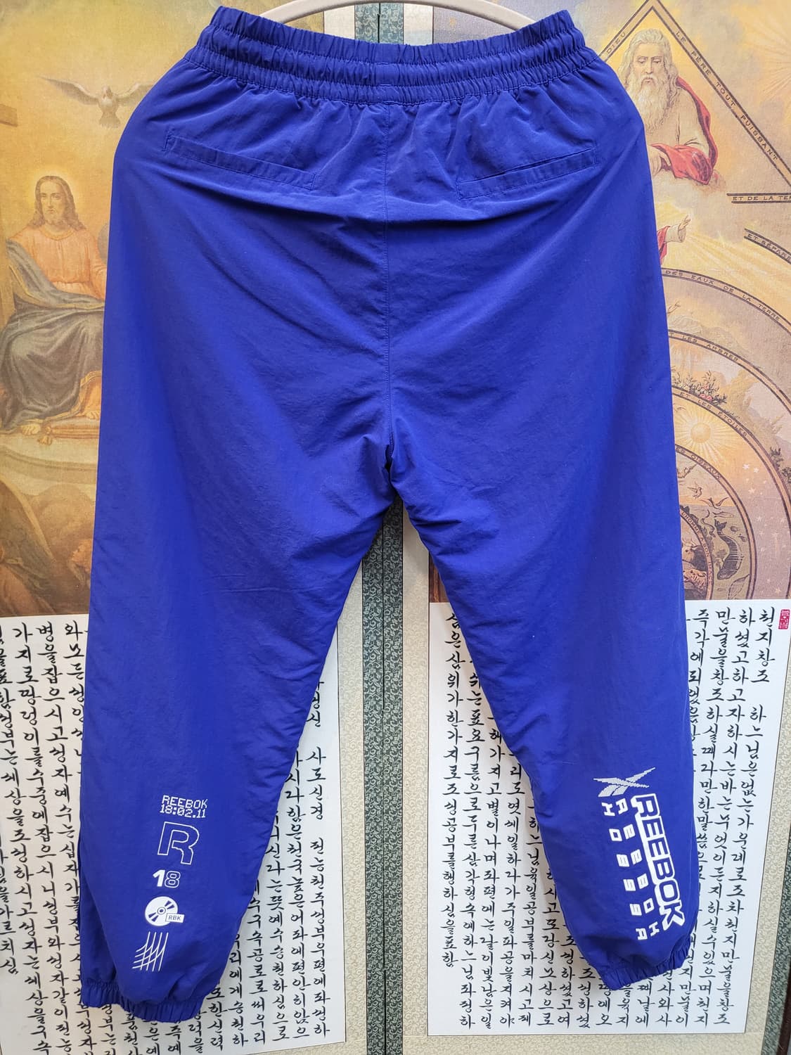 리복x블랙아이패치 트랙팬츠 상품이미지3