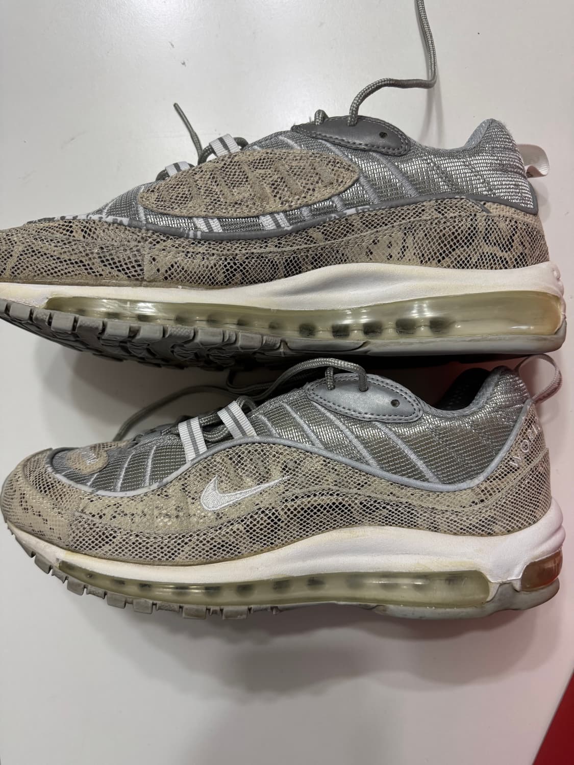 나이키 x 슈프림 에어맥스 98 스네이크스킨 270 상품이미지7