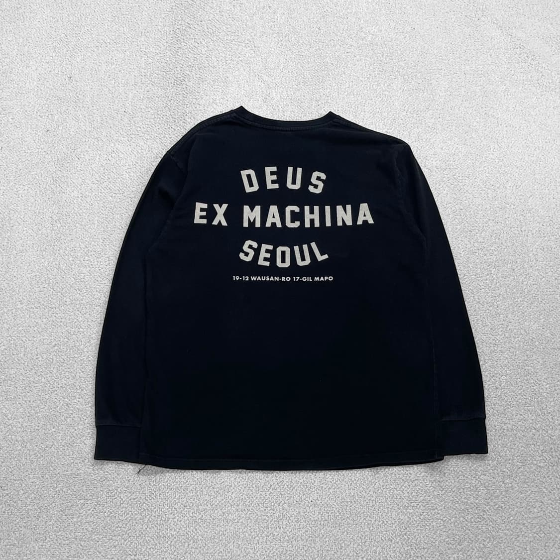 데우스엑스마키나 서울 어드레스 롱슬리브 블랙 상품이미지1