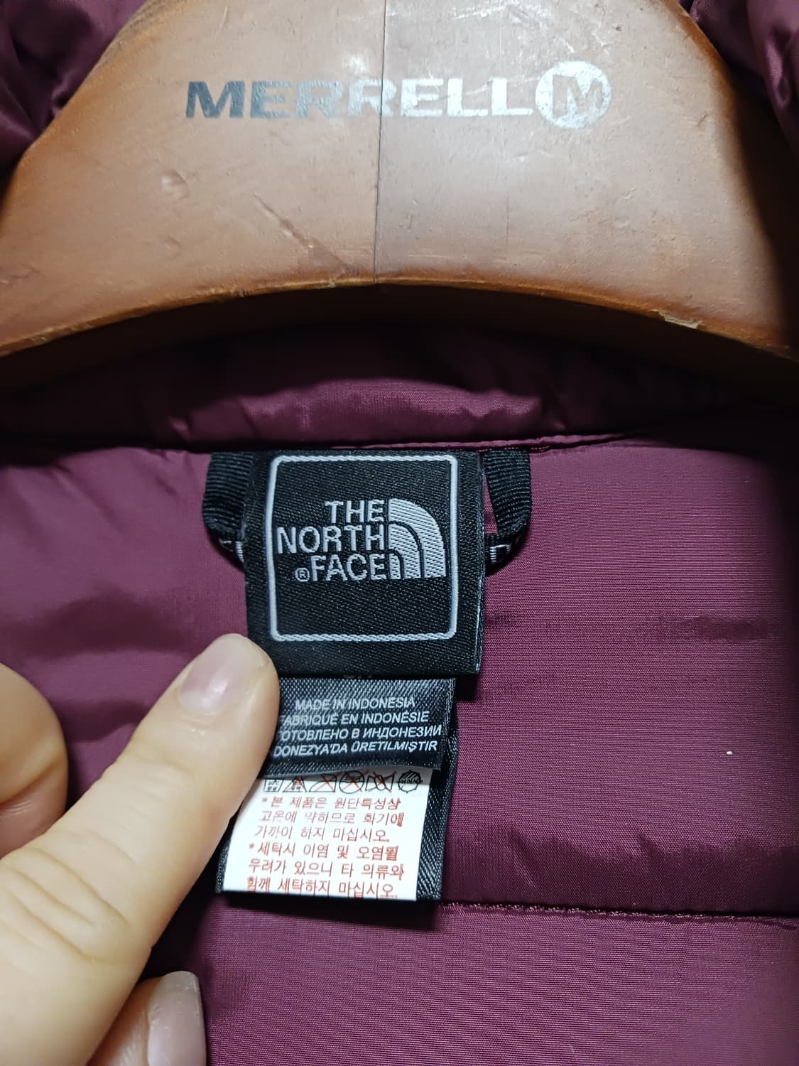 노스페이스 여성용 초경량패딩 상품이미지3