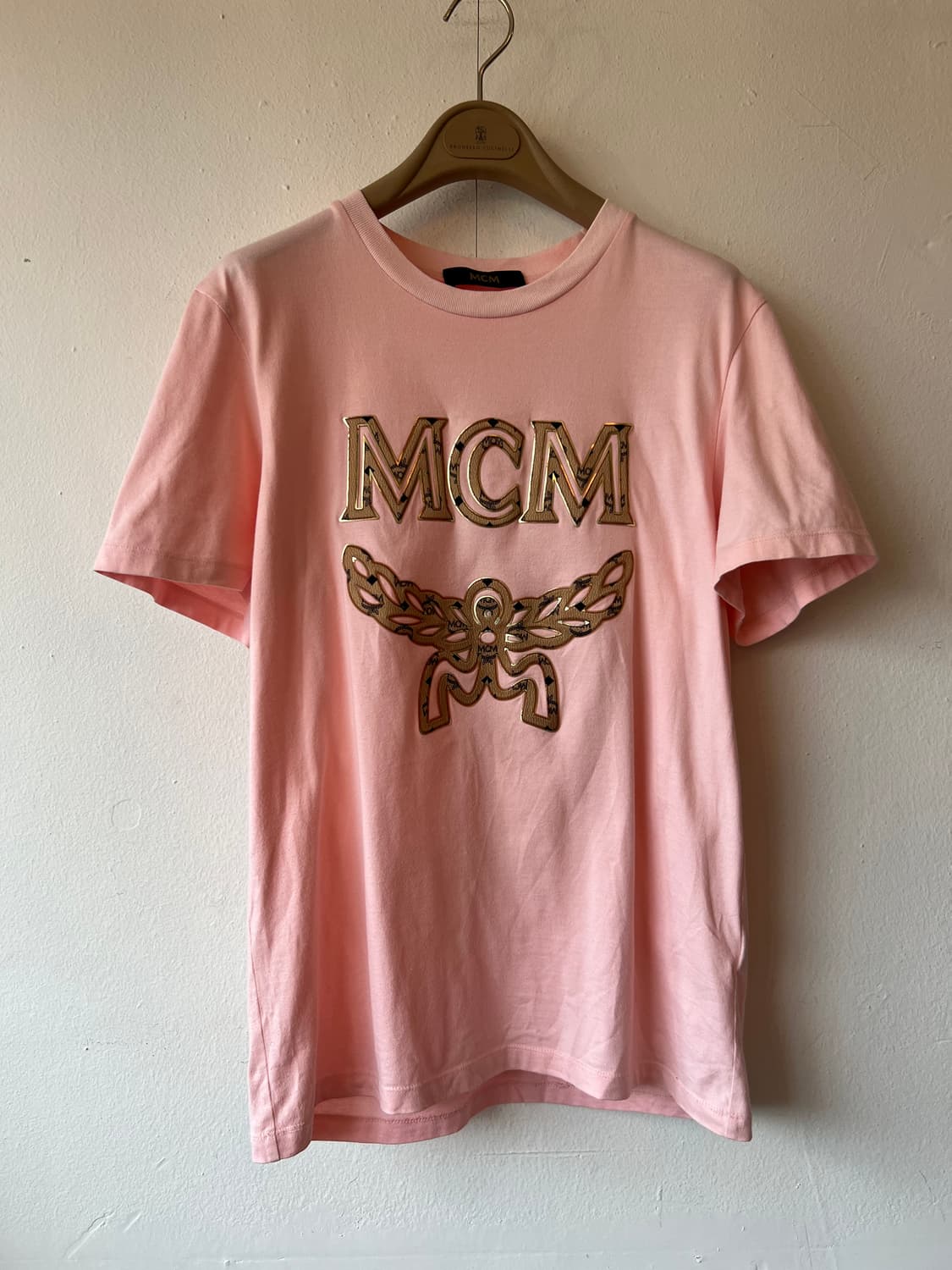 엠씨엠 MCM 여성 핑크 로고 반팔티셔츠 라운드반팔티 상품이미지2