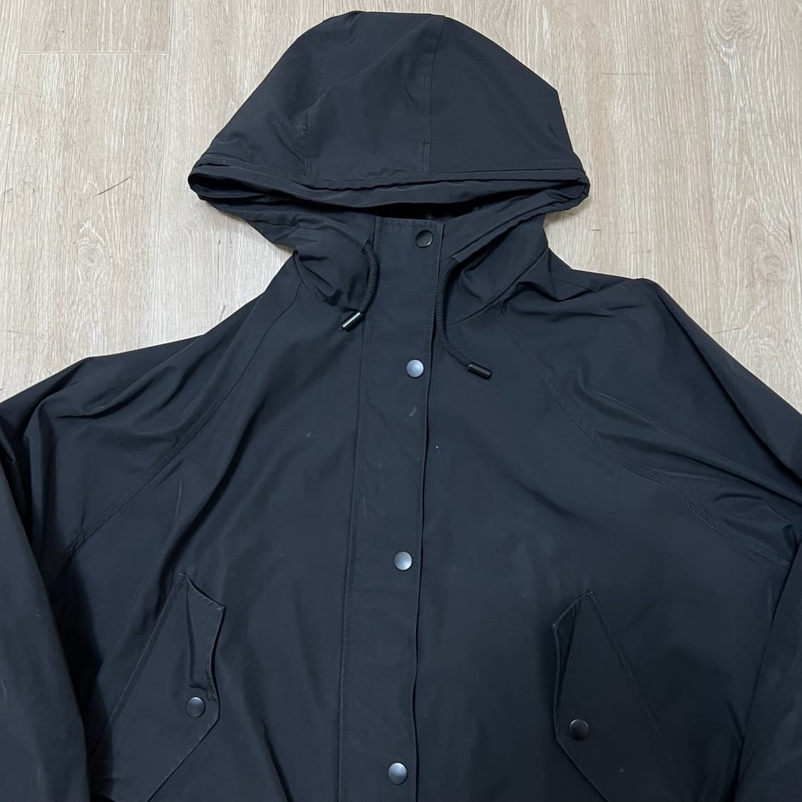 자라 오버사이즈 블랙 후드 바람막이 L/100  상품이미지2