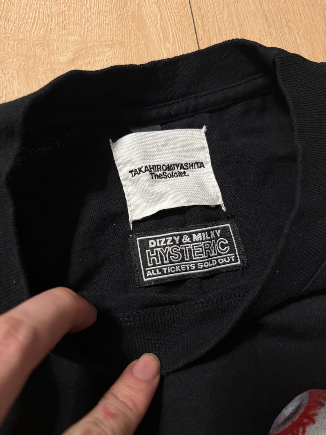 솔로이스트 x 히스테릭글래머 티셔츠 상품이미지2