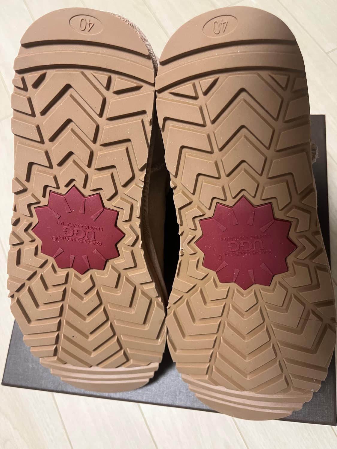 UGG 클래식 미니 플랫폼 부츠 상품이미지3