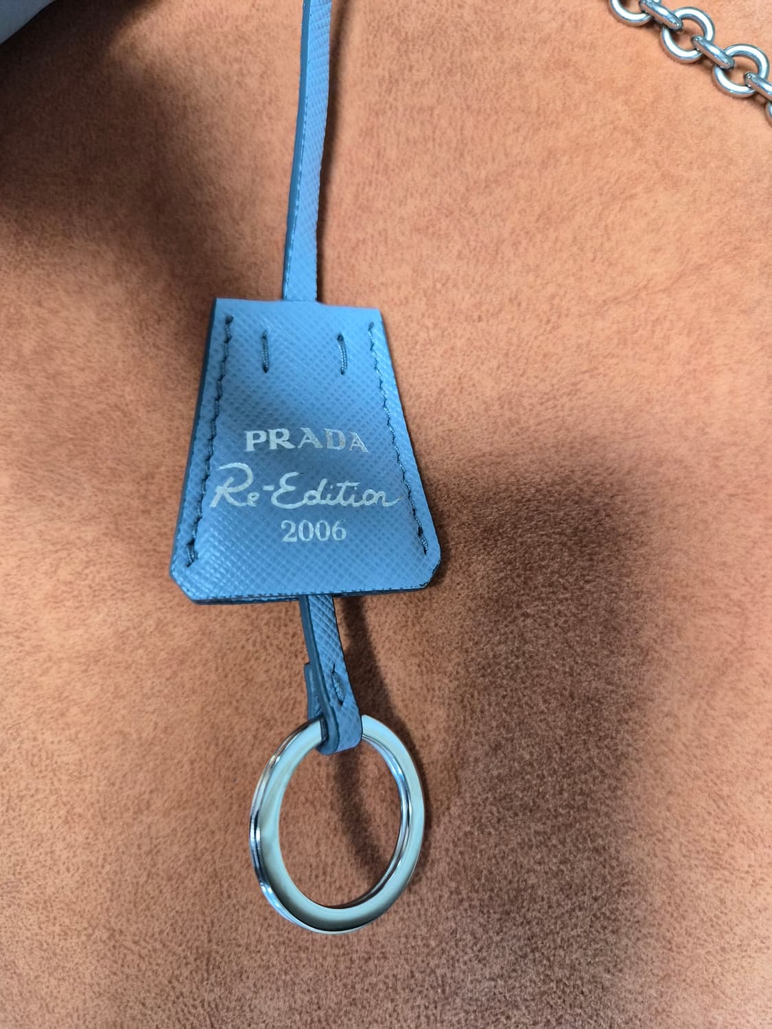 프라다 리에디션  상품이미지9