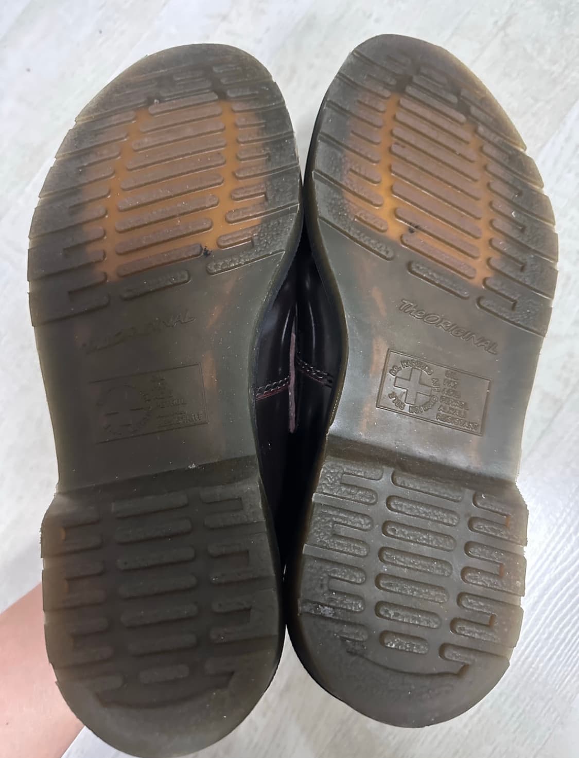 닥터마틴 아드리안 체리레드 260 판매 상품이미지2