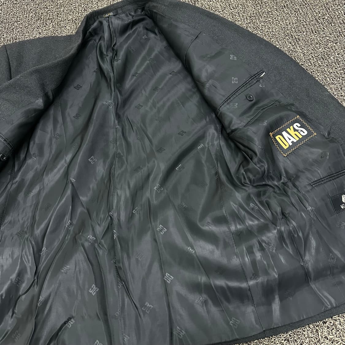 DAKS 닥스 울 블레이져 정장 자켓 차콜 105(XL) 상품이미지8