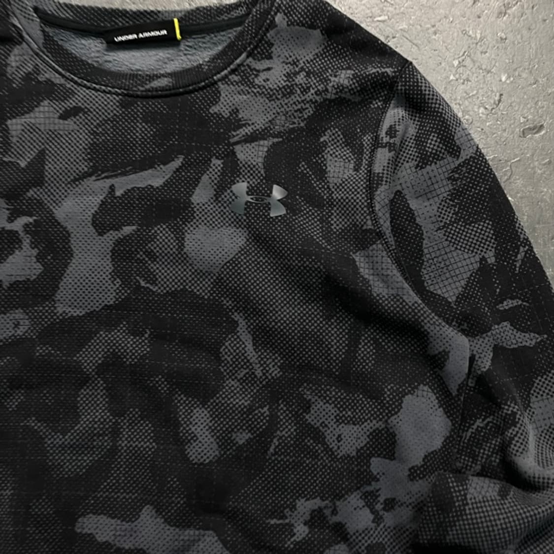 95-100 언더아머 맨투맨 상품이미지2
