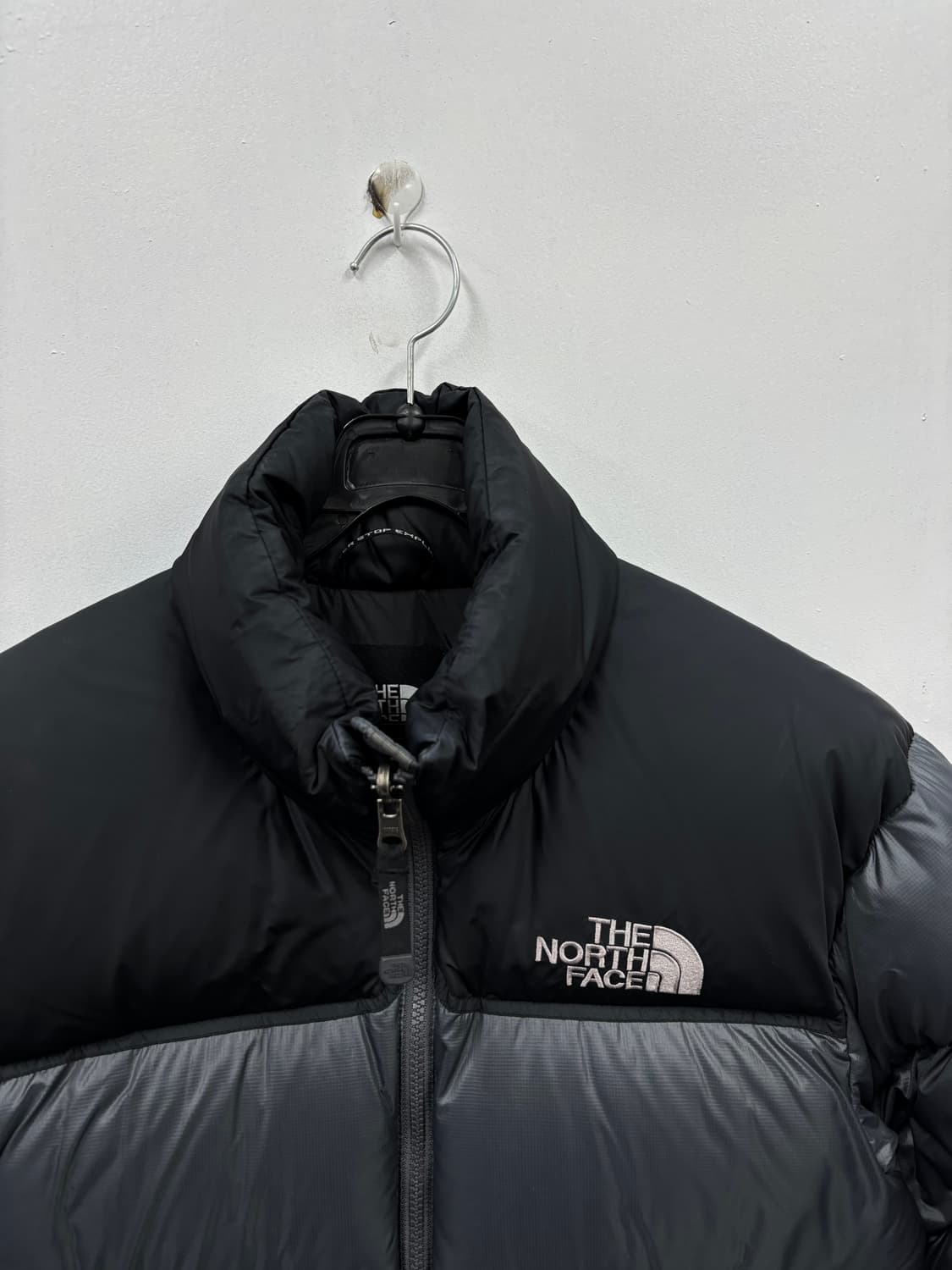 노스페이스 눕시700 다운패딩 상품이미지3