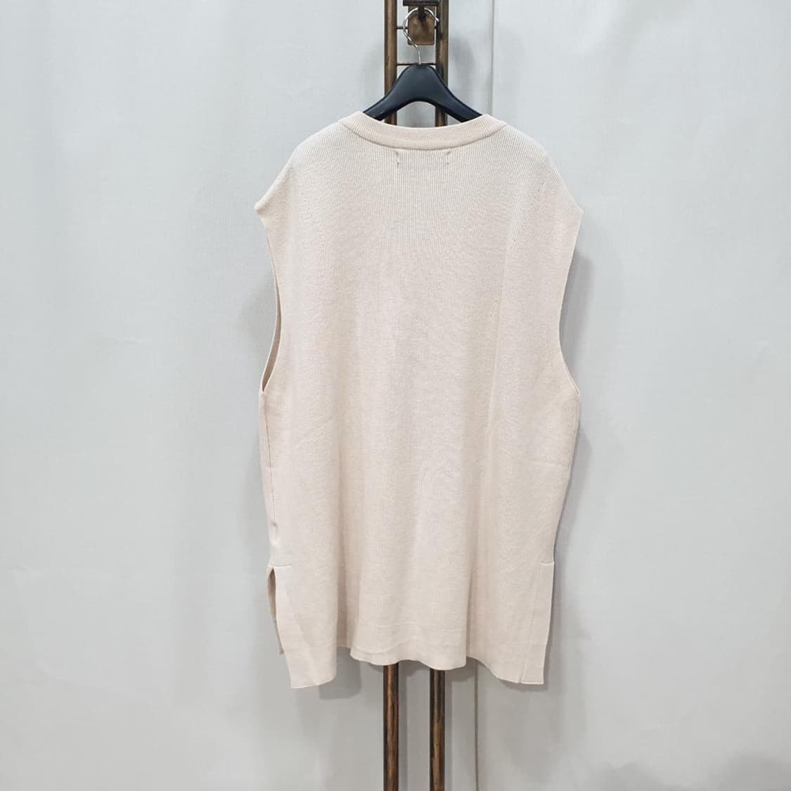 티아이포맨 울혼방 브이넥 베스트 110 상품이미지4