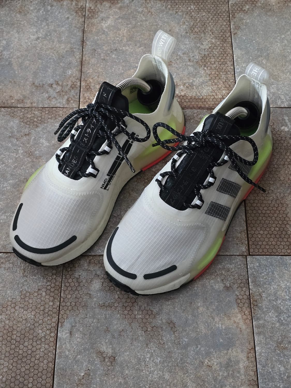 (250)아디다스 nmd v3 크리스탈 화이트 상품이미지1