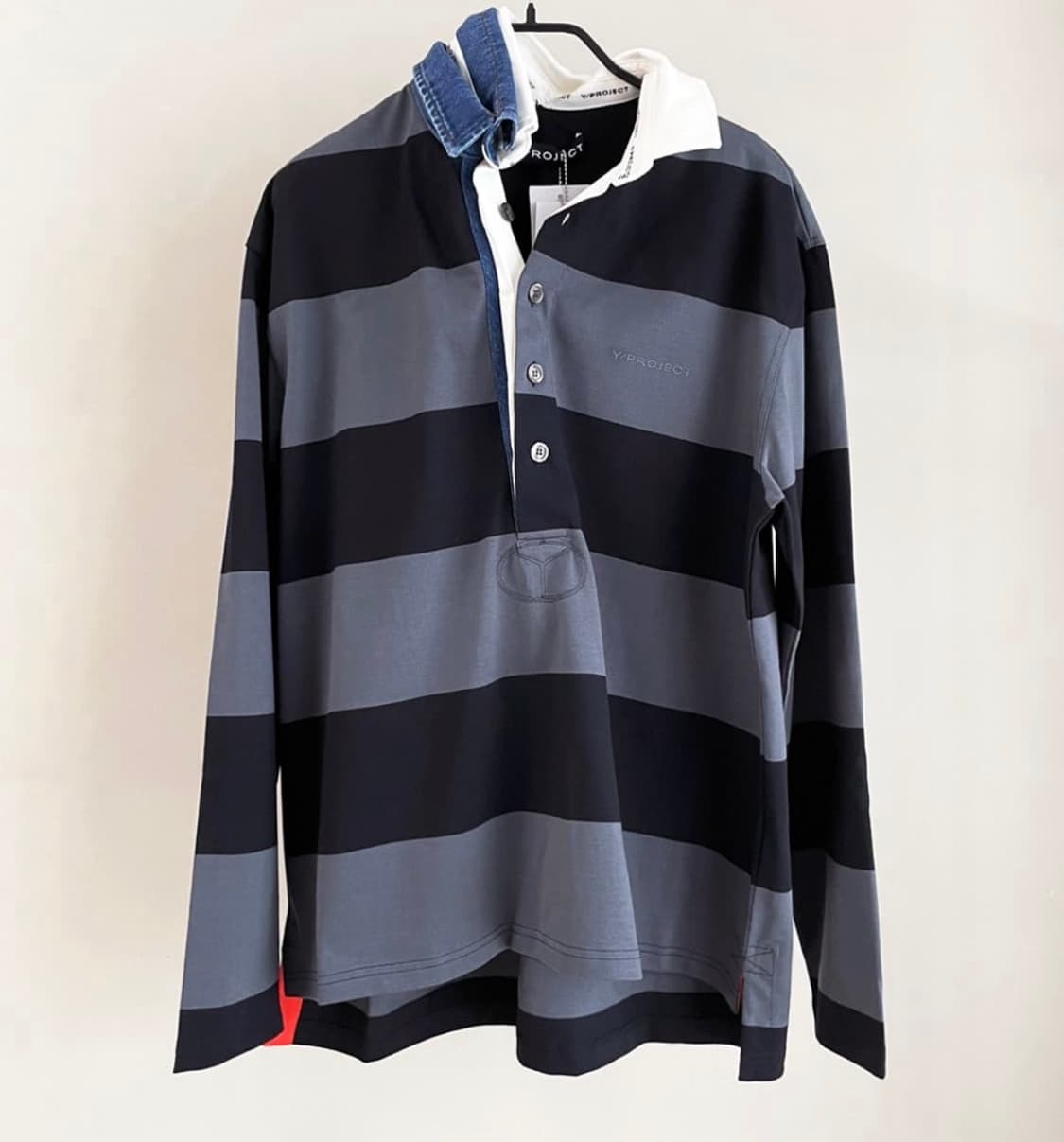 와이프로젝트 트리플 카라 럭비 티셔츠 (코르티스 마틴 착용) 상품이미지5