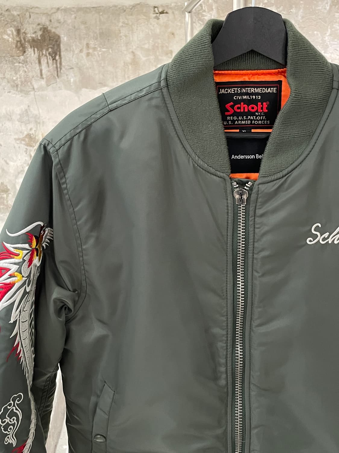 쇼트 x 앤더슨벨 카키 수베니어 드래곤 sb-13 봄버 자켓 상품이미지2