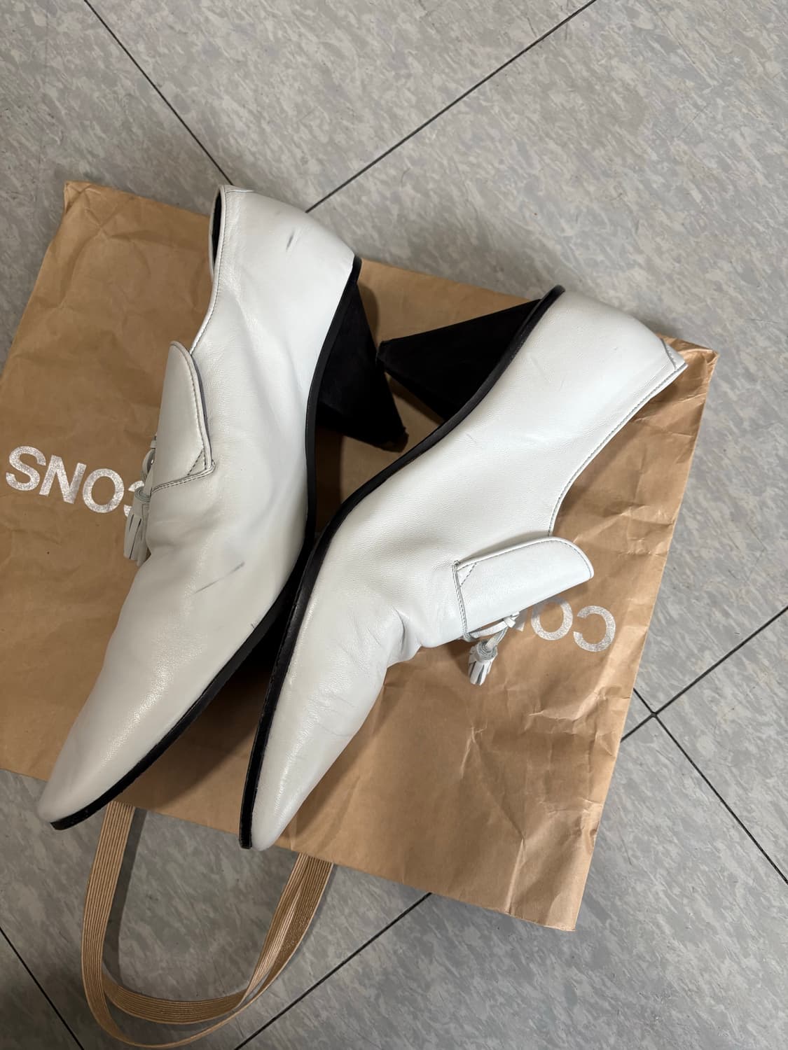 Celine 레더 태슬로퍼 상품이미지3